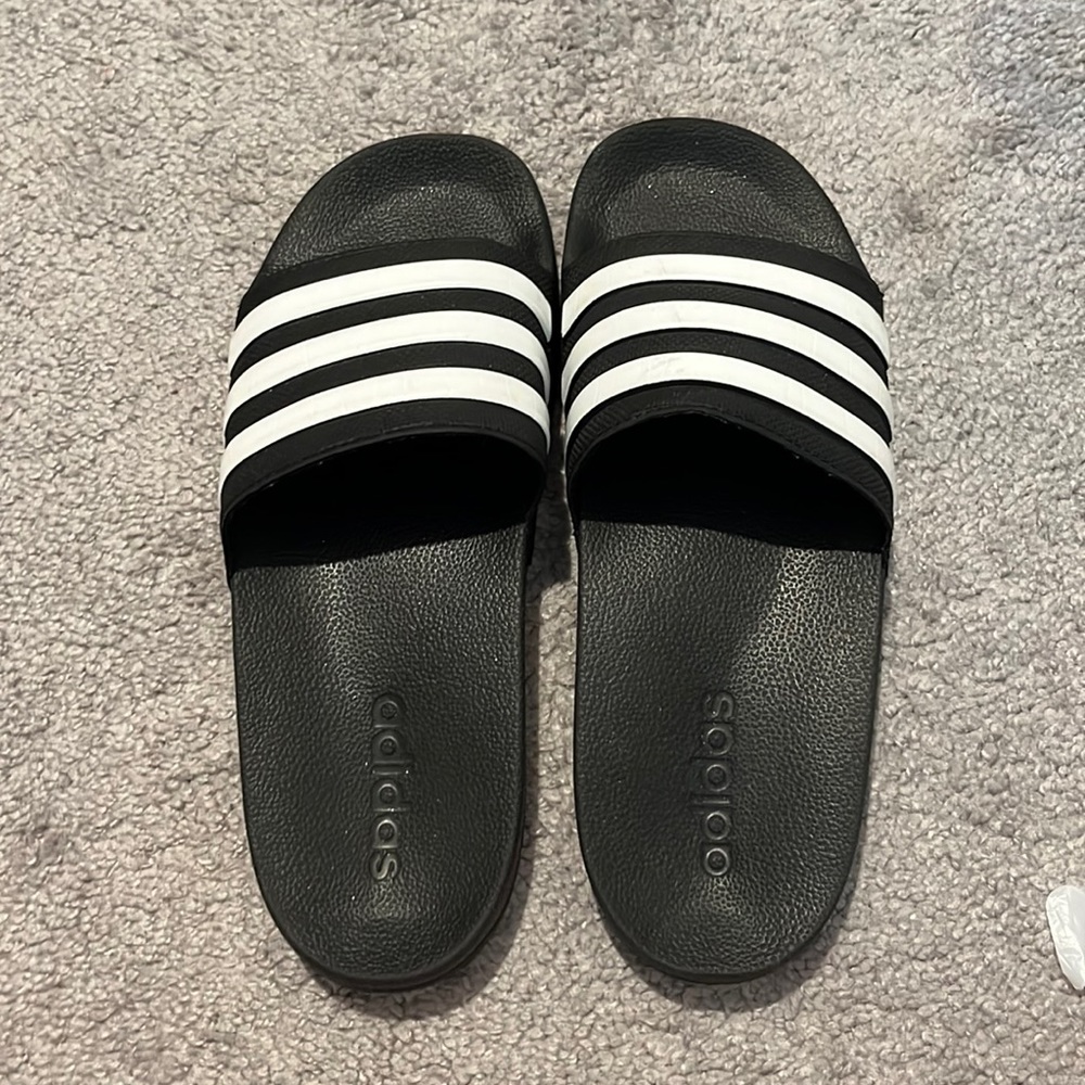 adidas women’s size 6 slides